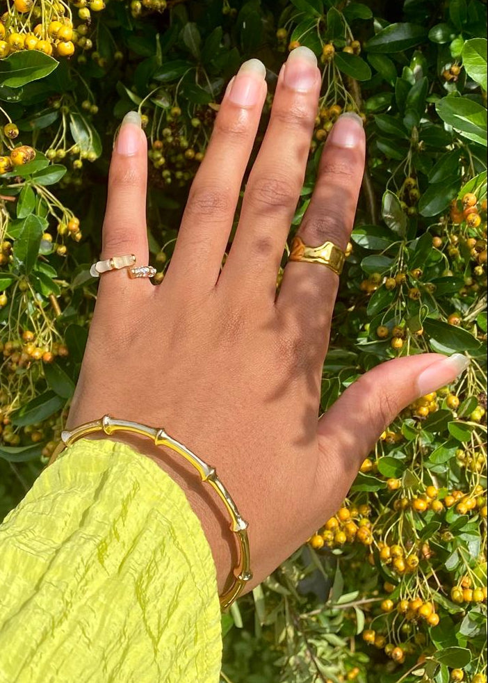 Bamboo style gold bangle (single)