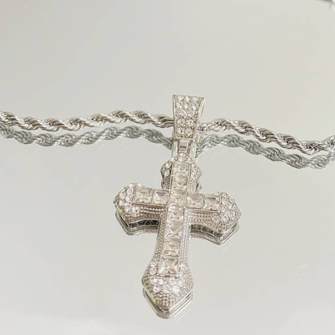 Studded Cross Necklace in Silver with twisted chain